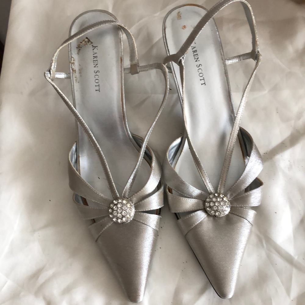 Karen Scott Formal Heels size 8.5 M
